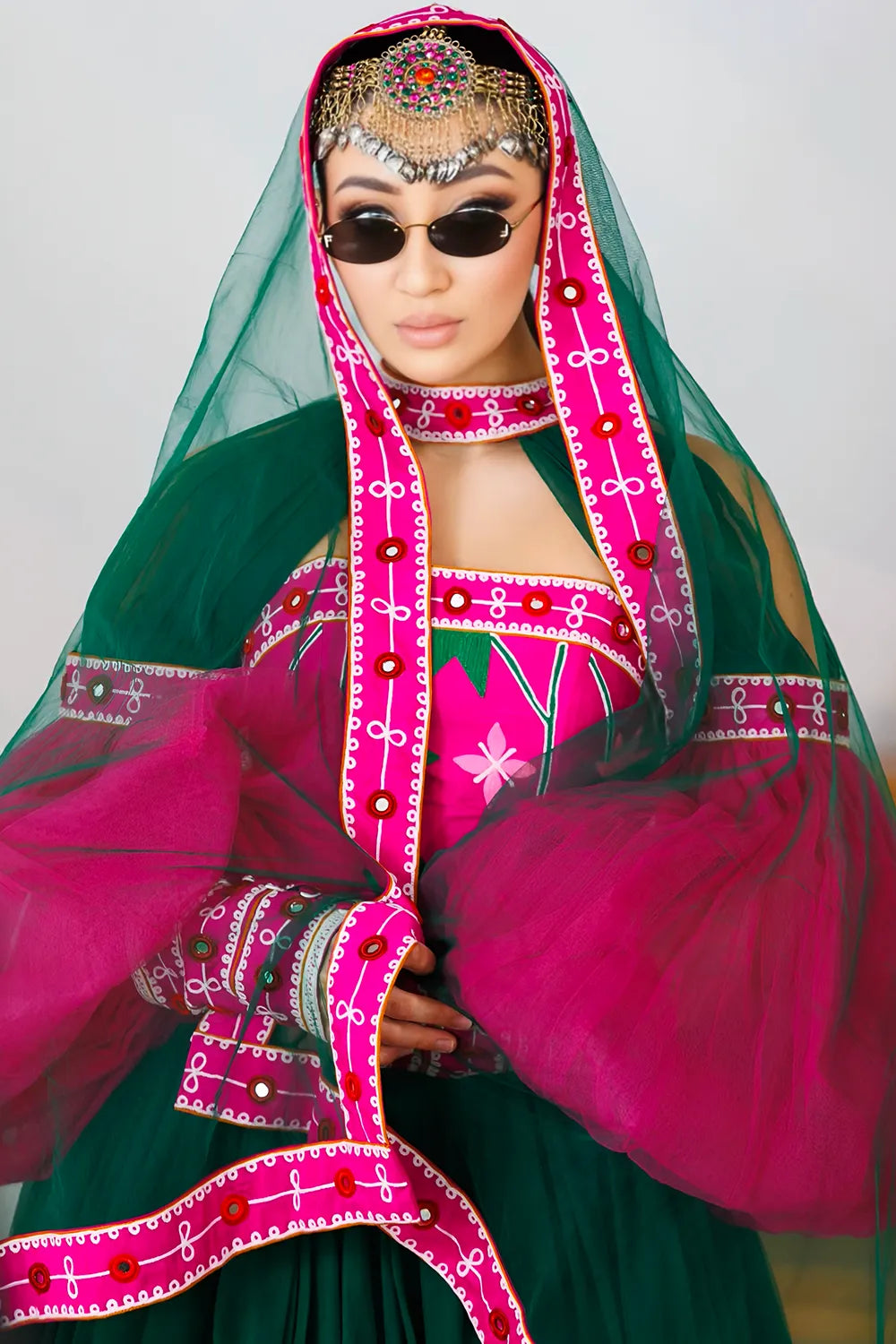 Azar Veil